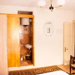 Affittacamere Old Town Vitaic 3*
