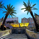 Old Town Vitaic