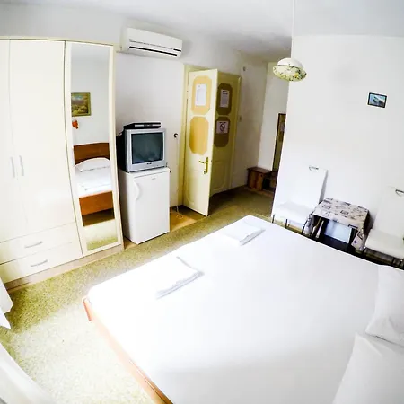 Old Town Vitaic 3*
