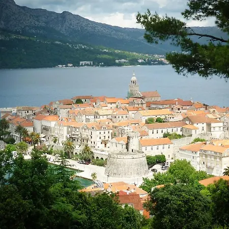 Vendégház Old Town Vitaic 3*