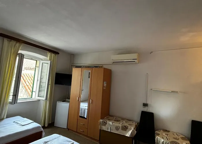 Old Town Vitaic Gasthof 3*