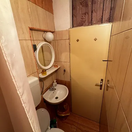 בית הארחה Old Town Vitaic קורצולה