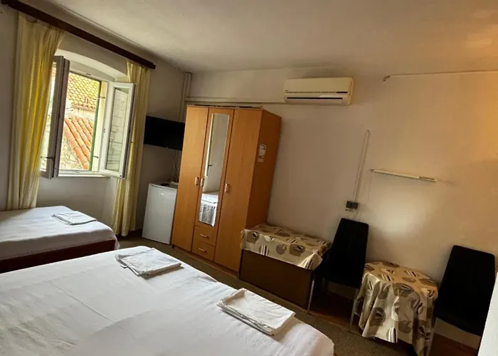 Guest house Old Town Vitaic